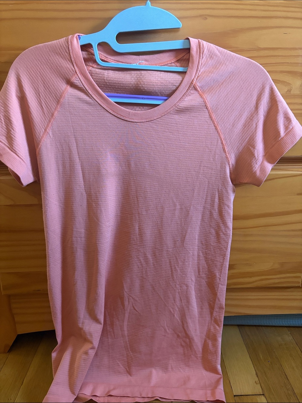 lululemon athletica Coral Pink Short-Sleeve Crew Top